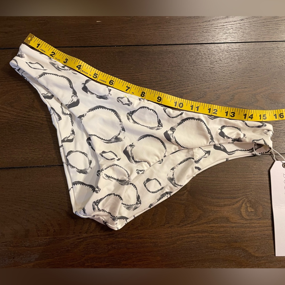 Boys + Arrows Shark Jaws Bikini Bottoms Medium - Picture 6 of 8